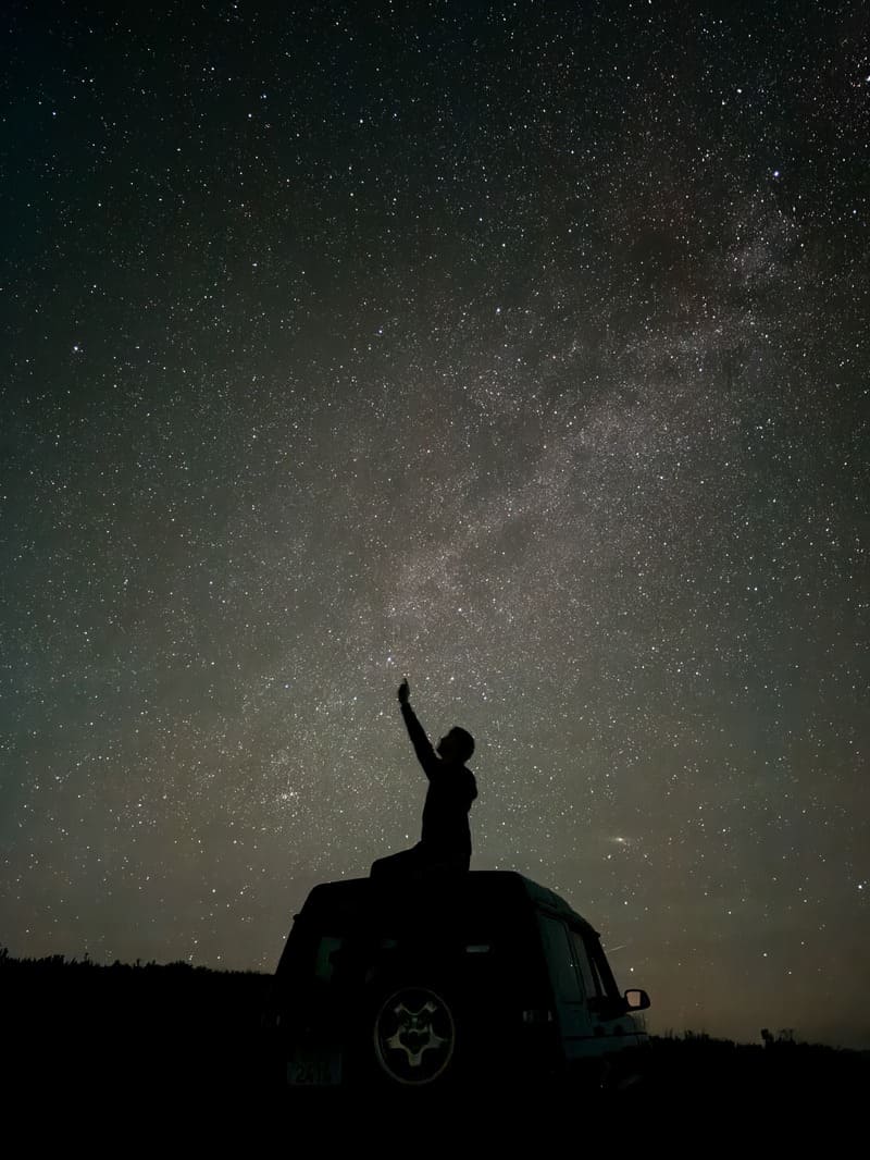 Lar-Da-Cima-Noche.jpeg
